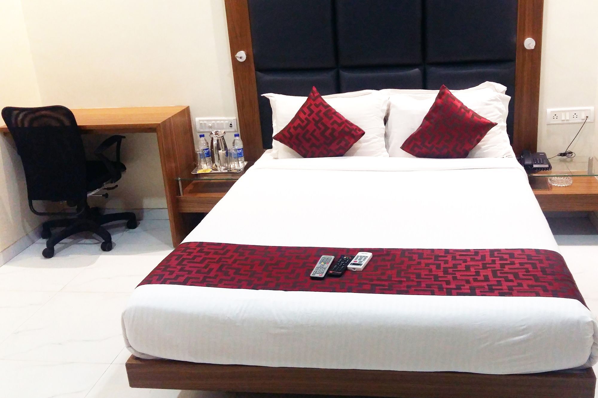 Hotel Address Inn Mumbai Exterior photo